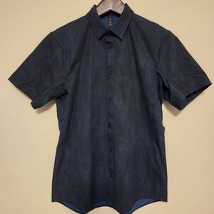 Lululemon Men's Short Sleeve Button Shirt L Navy Blue Airing Easy